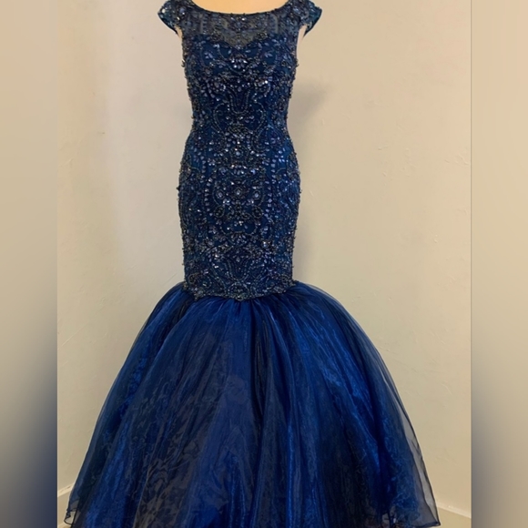 Sherri Hill Gown Blue Size 2 - Picture 6 of 9